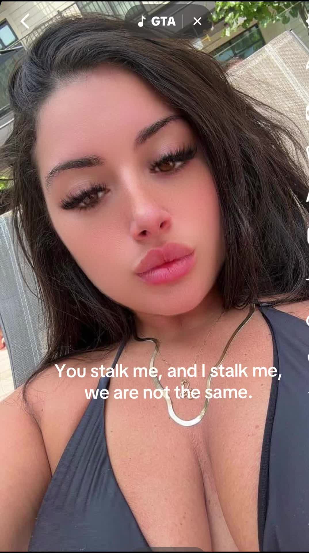 @Deeee