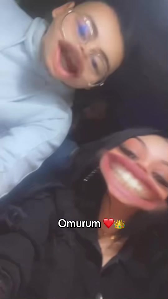 @Nina👑