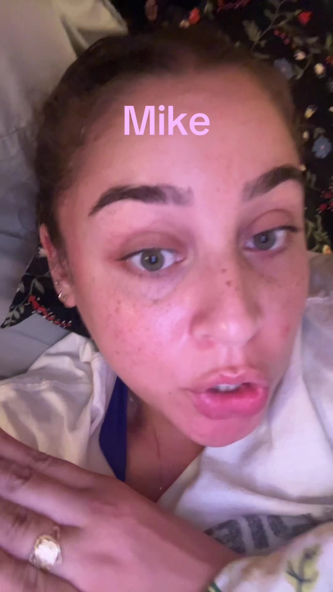 @zoefromtheinternet