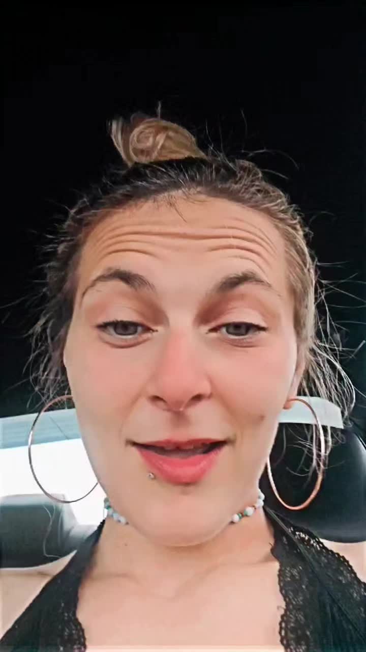 @hisqueen