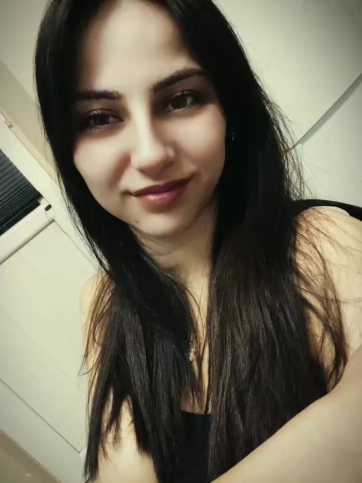 @Emine Kamalı