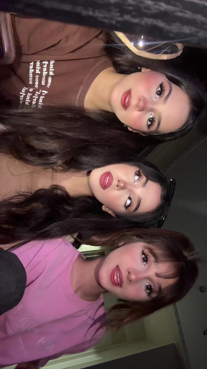 @Melikafarahani