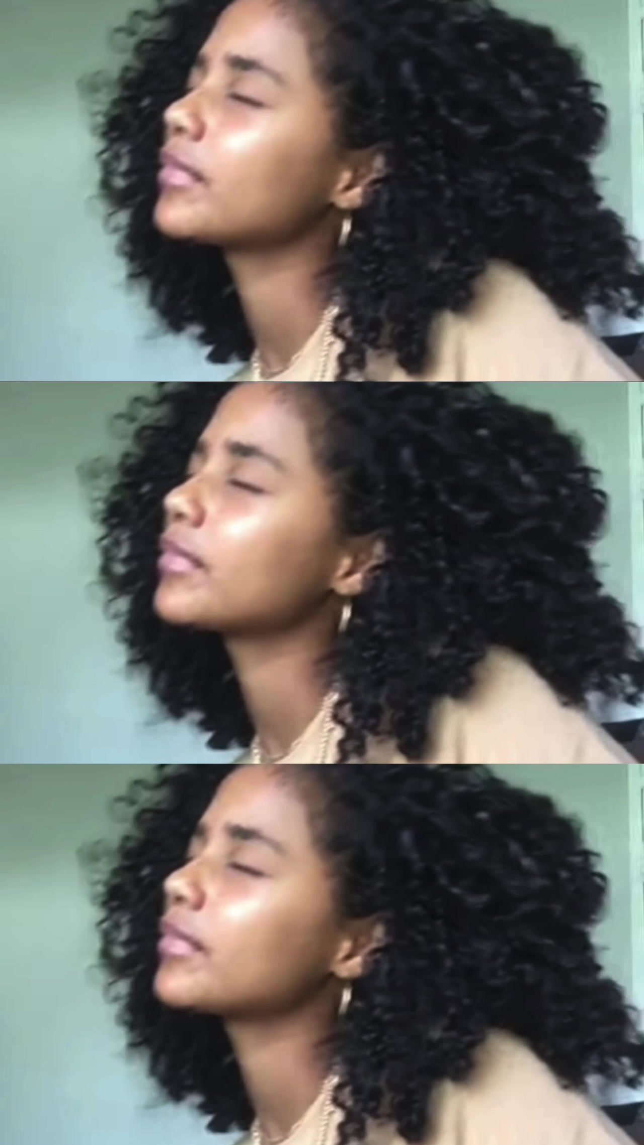 @Demi