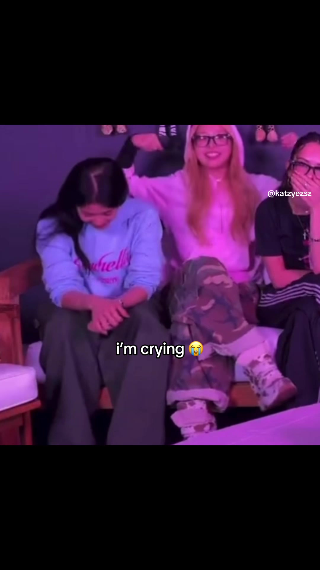 @katzyezsz