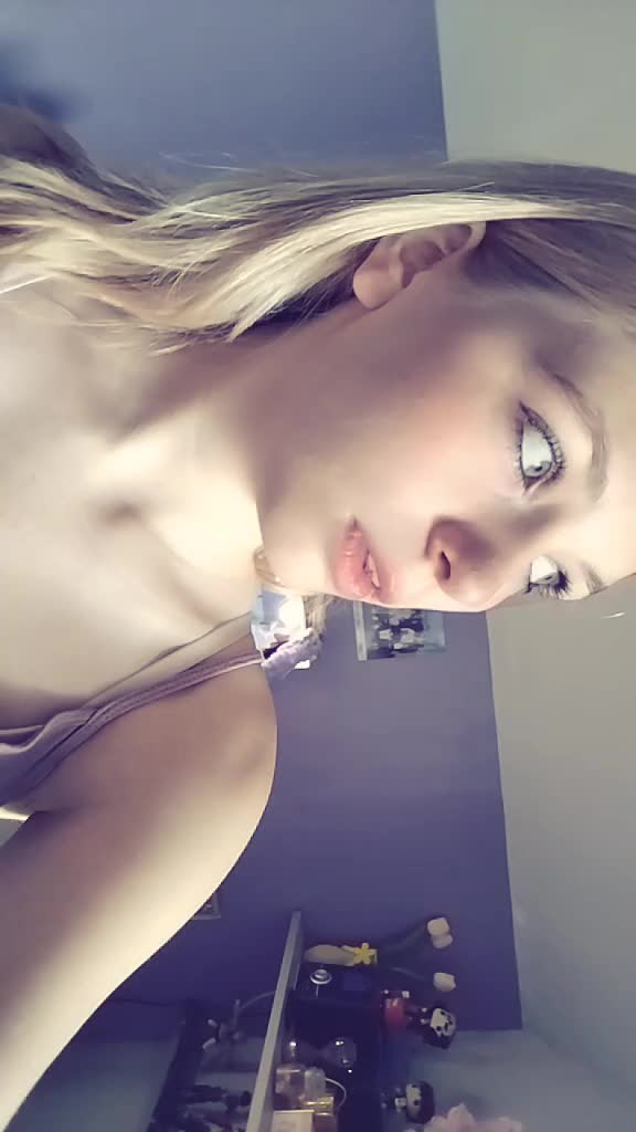 @Maëlle 🍒