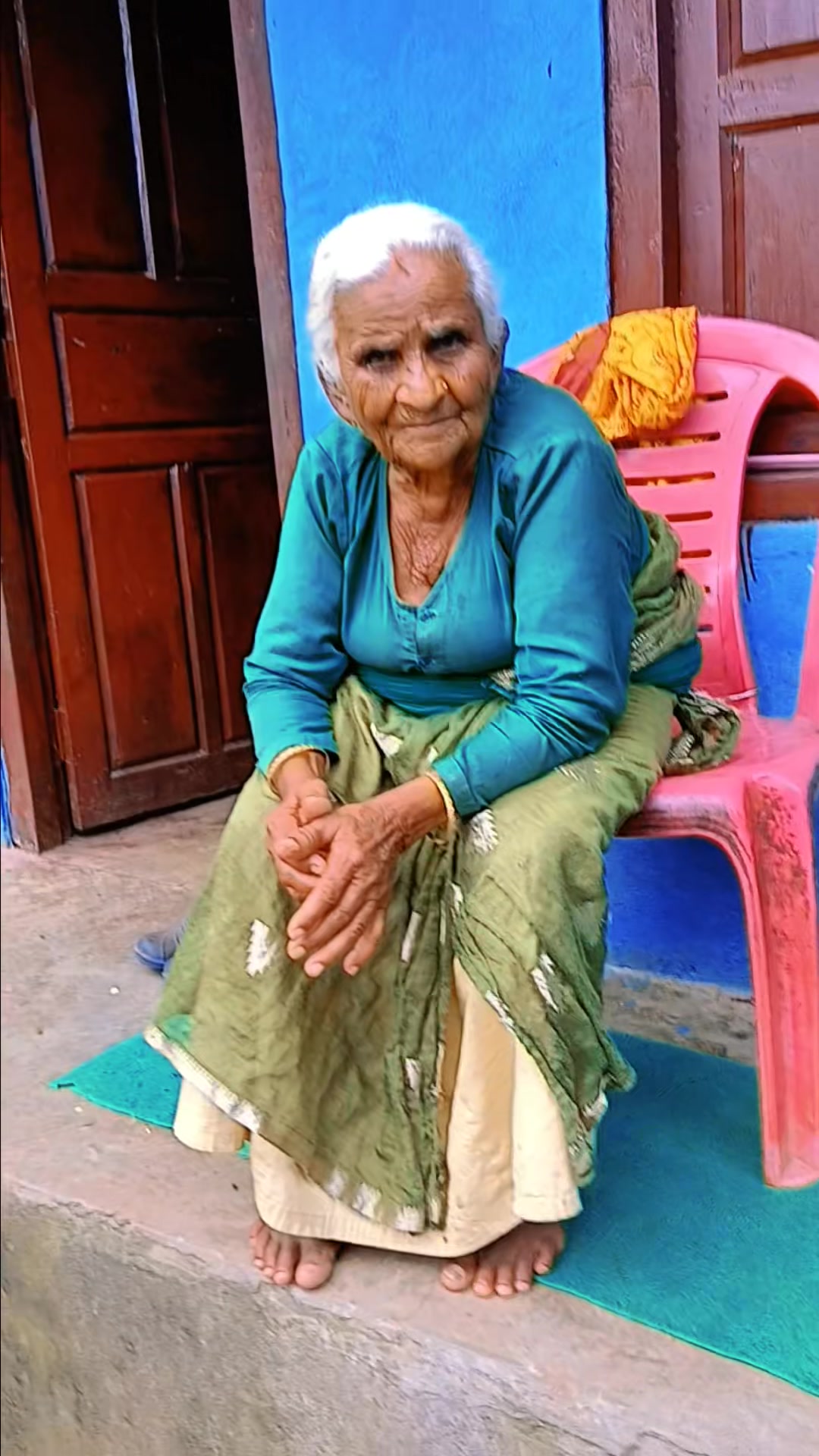 @माइला बा mailabaa