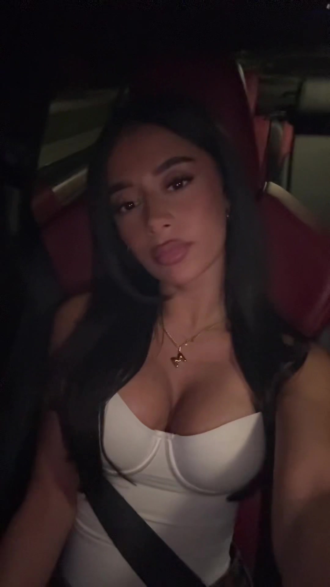 @M💋