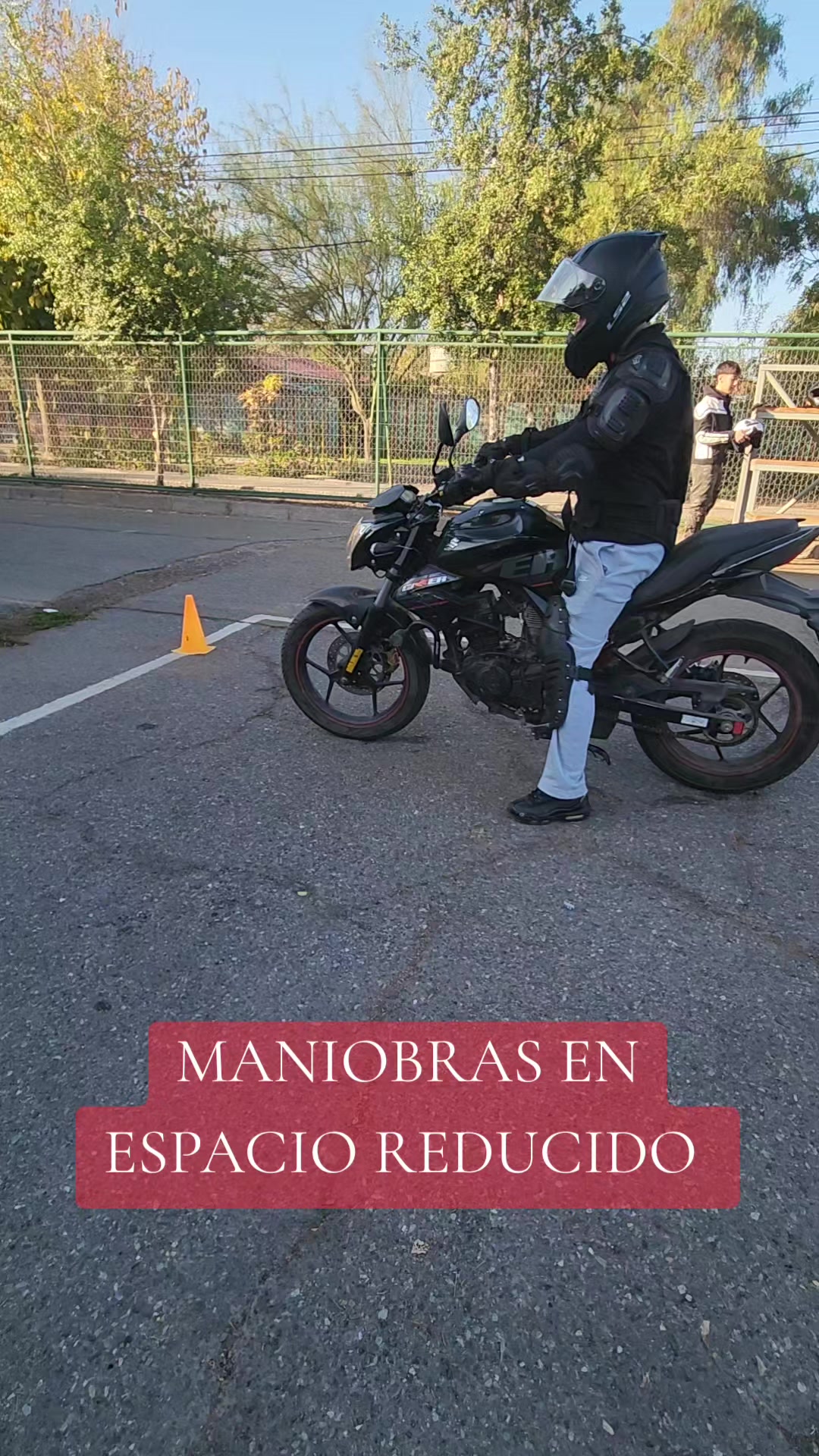 @CLASESDEMOTO.GIXXERMANIA