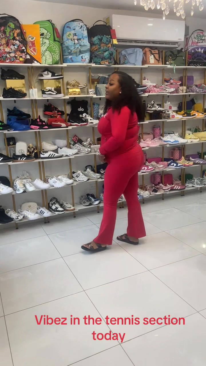 @Krazy.Vibezshoeloft