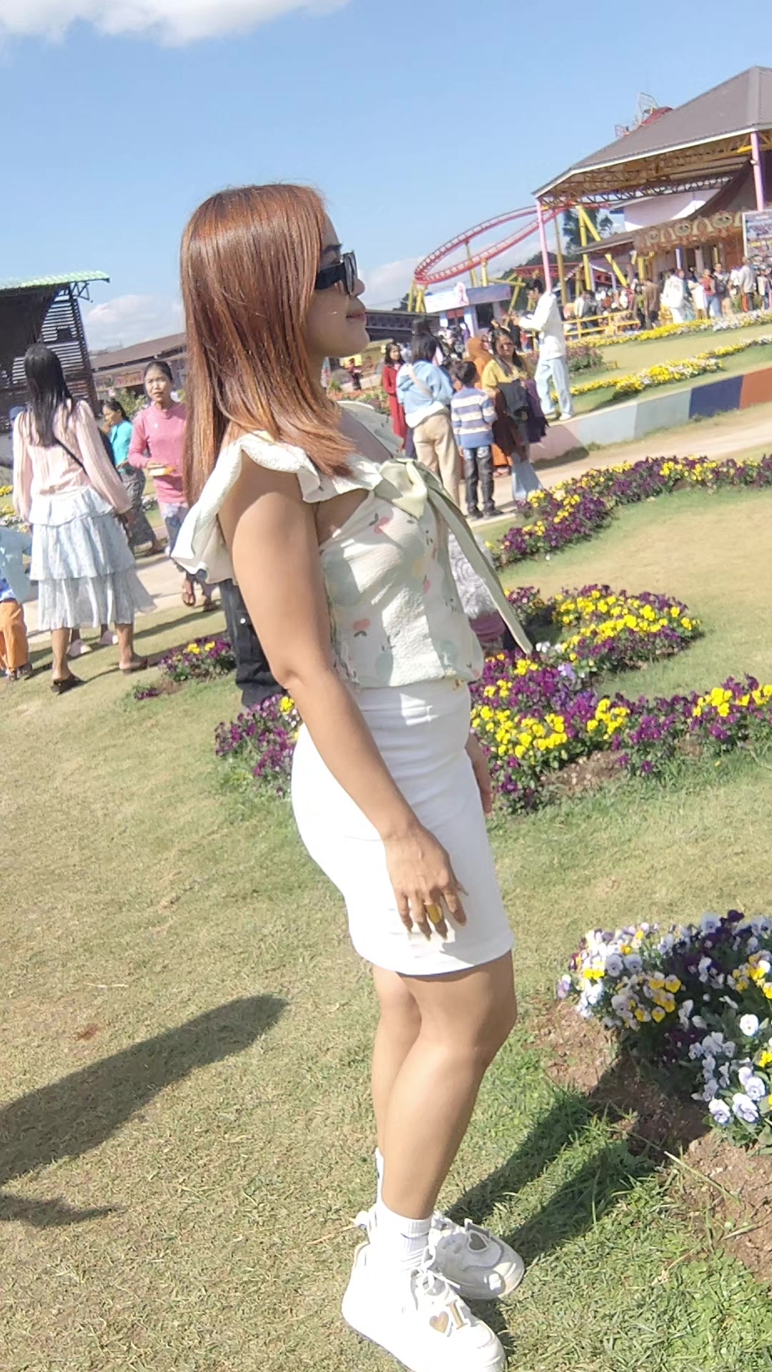 @ေ႐ႊၾကယ္စင္