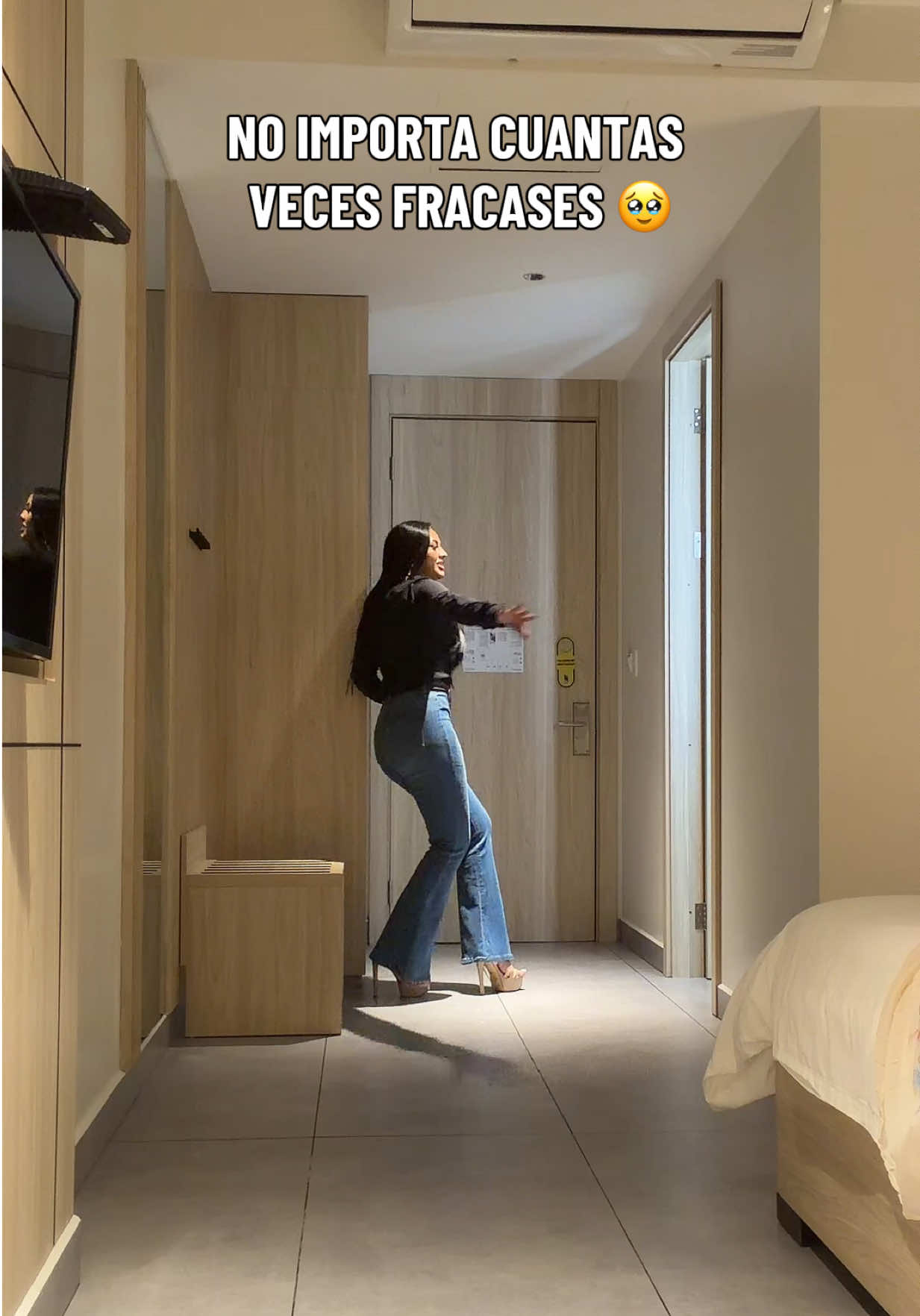 @Kennia Mondragon 👑🇭🇳