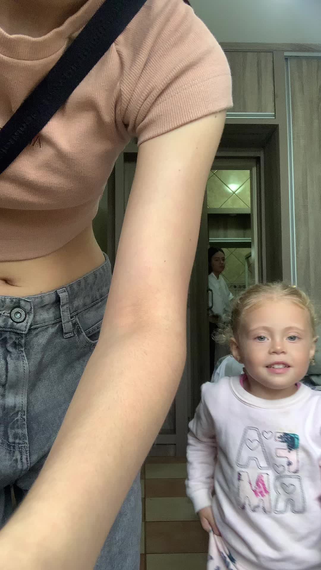 @Lara