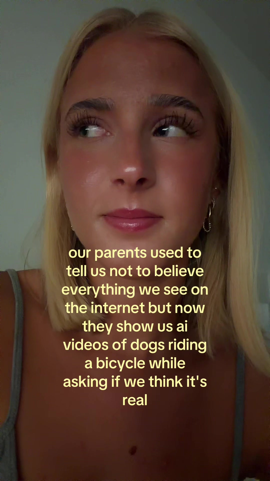 @theelliebarker