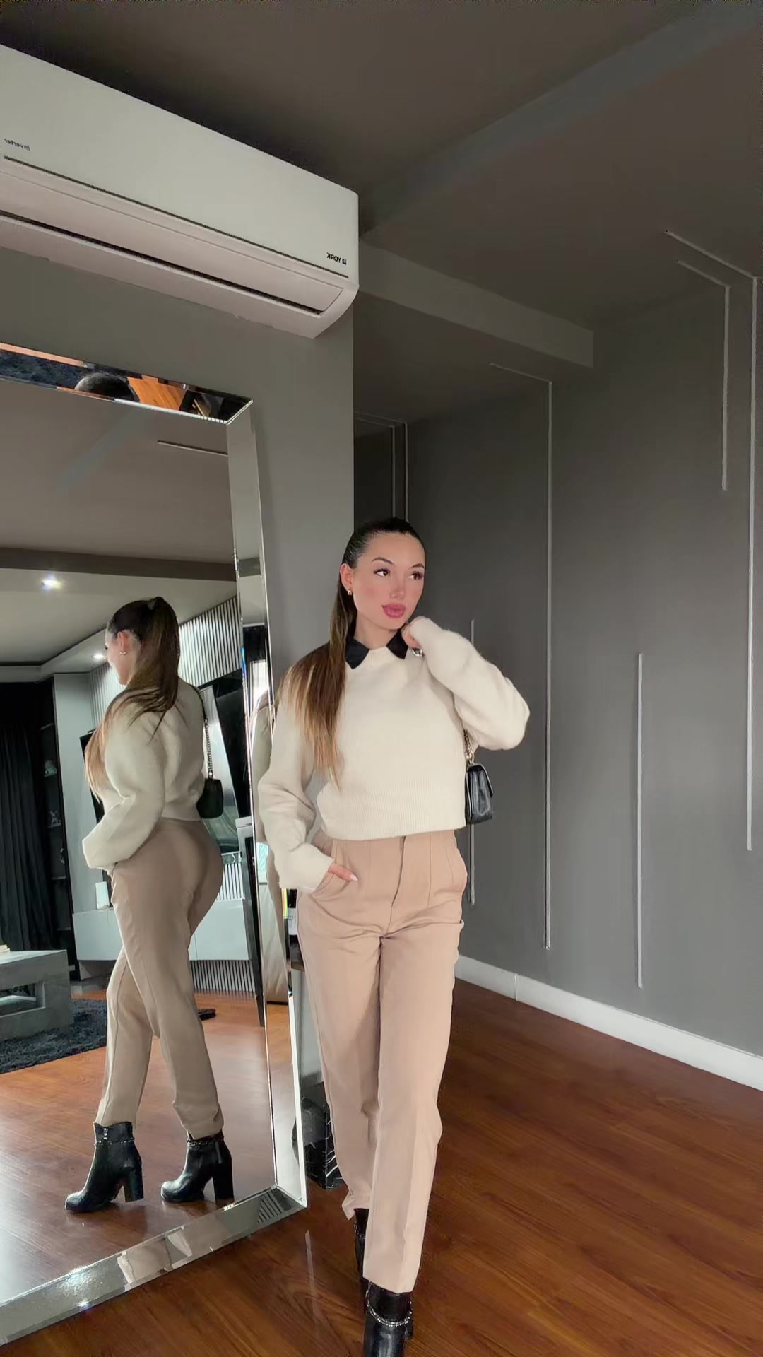 @JuliCicerelli