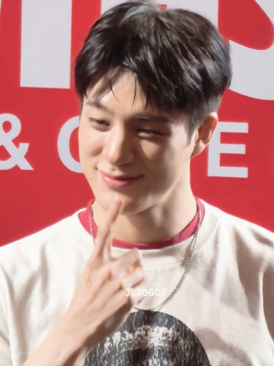 @แฟนสาวเจโน่แจมินจีซอง