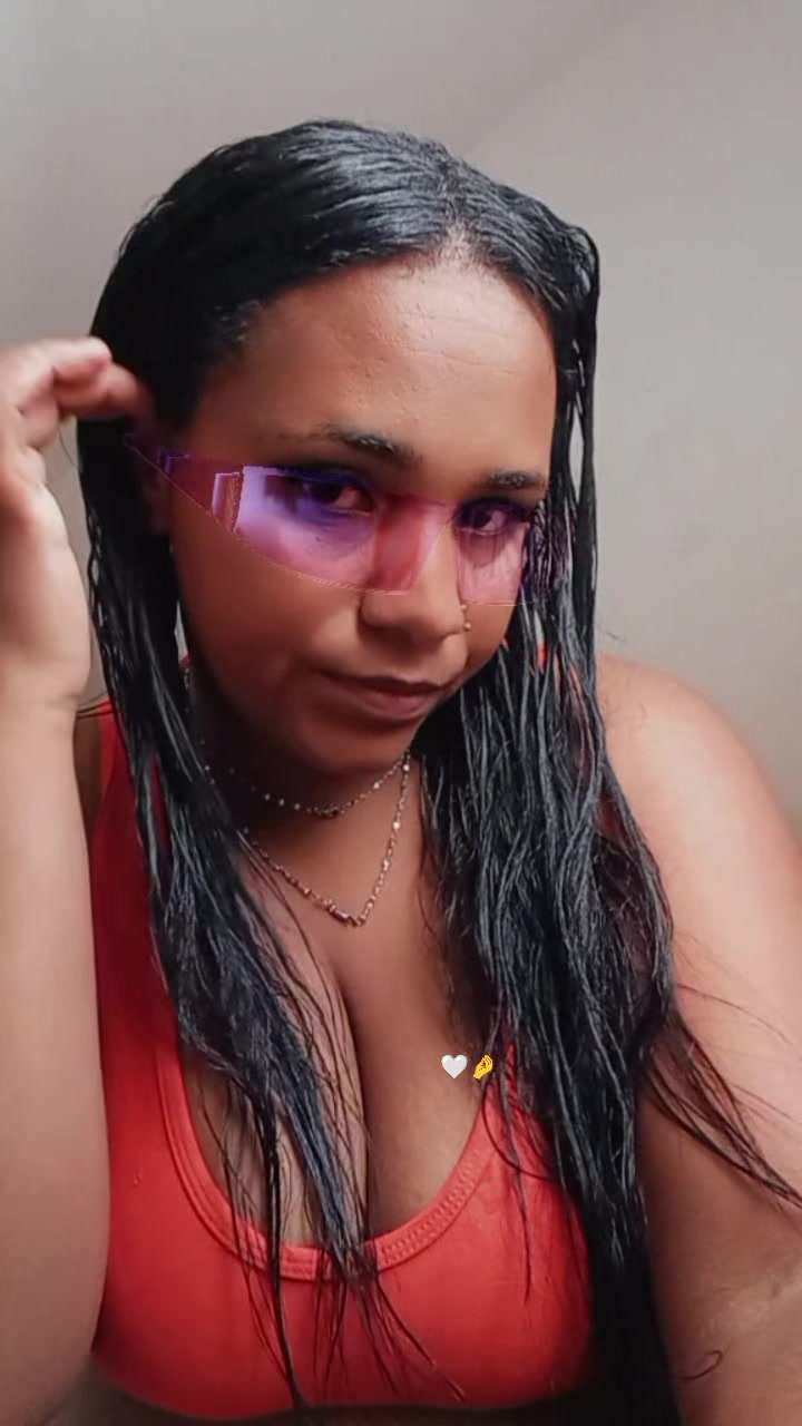 @MamãeTatiiPinheiroOfc
