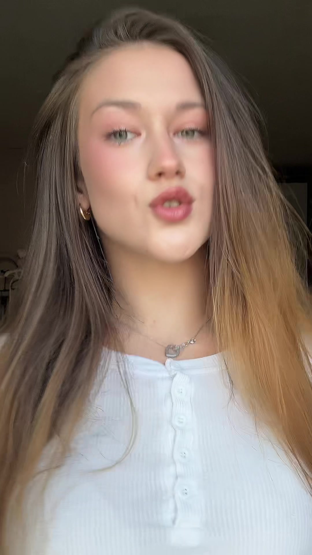 @аришка