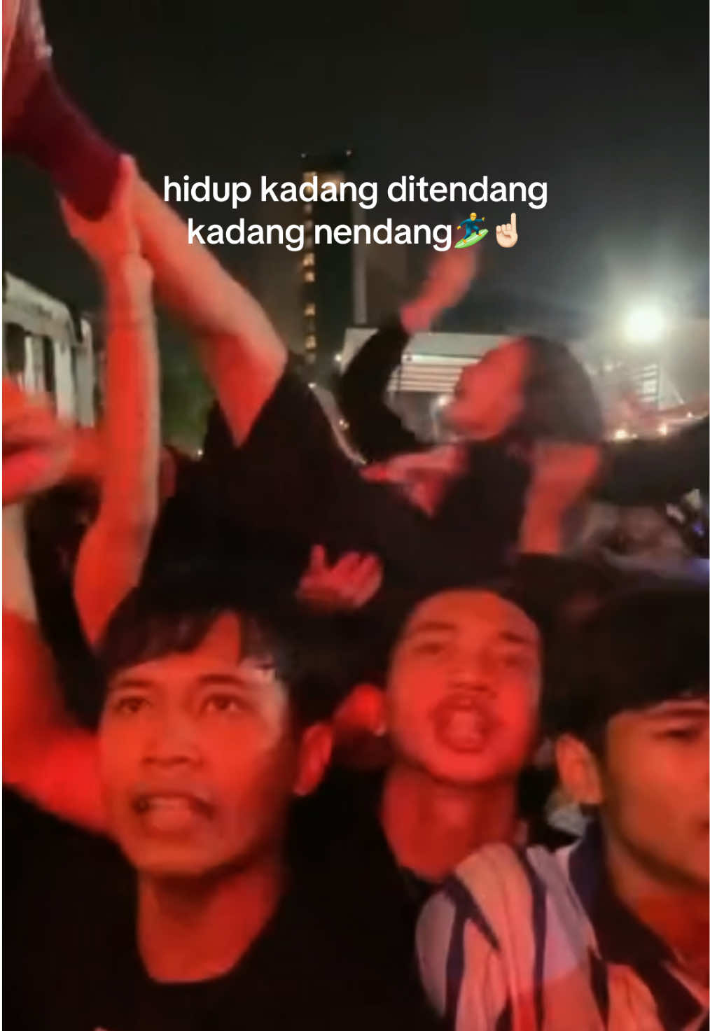 @uya