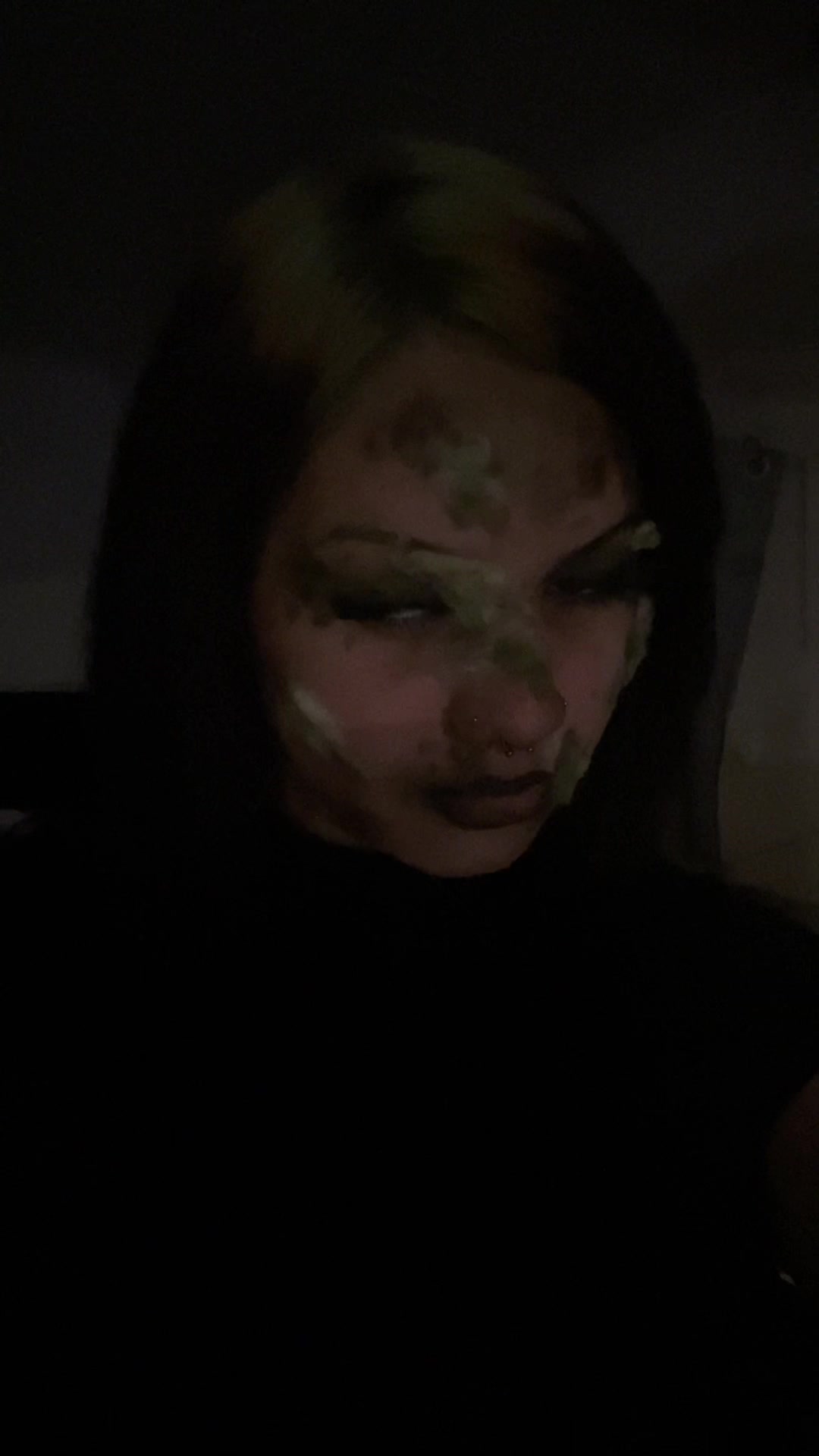 @Lizzyy