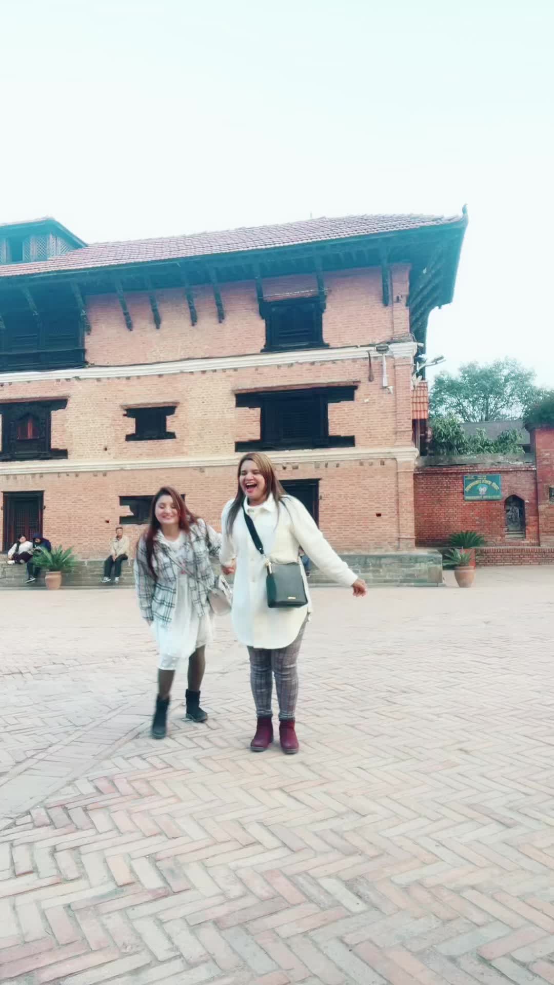 @Roshani Karki