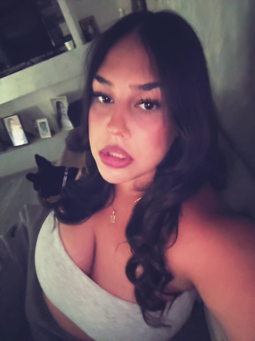@سيلفيا
