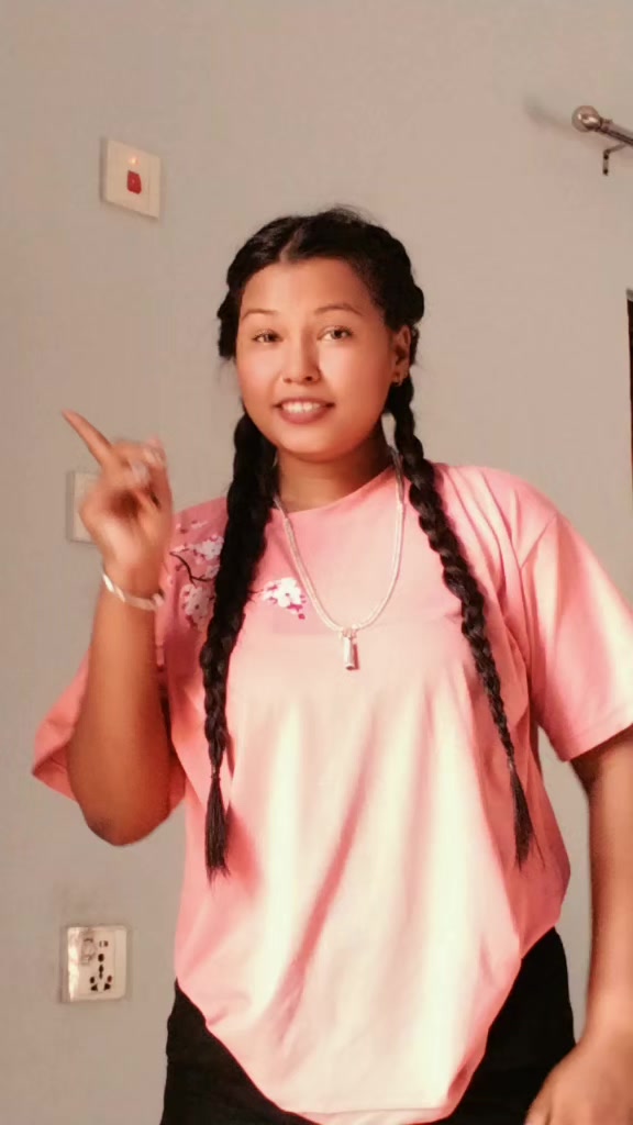 @SOna🕉️