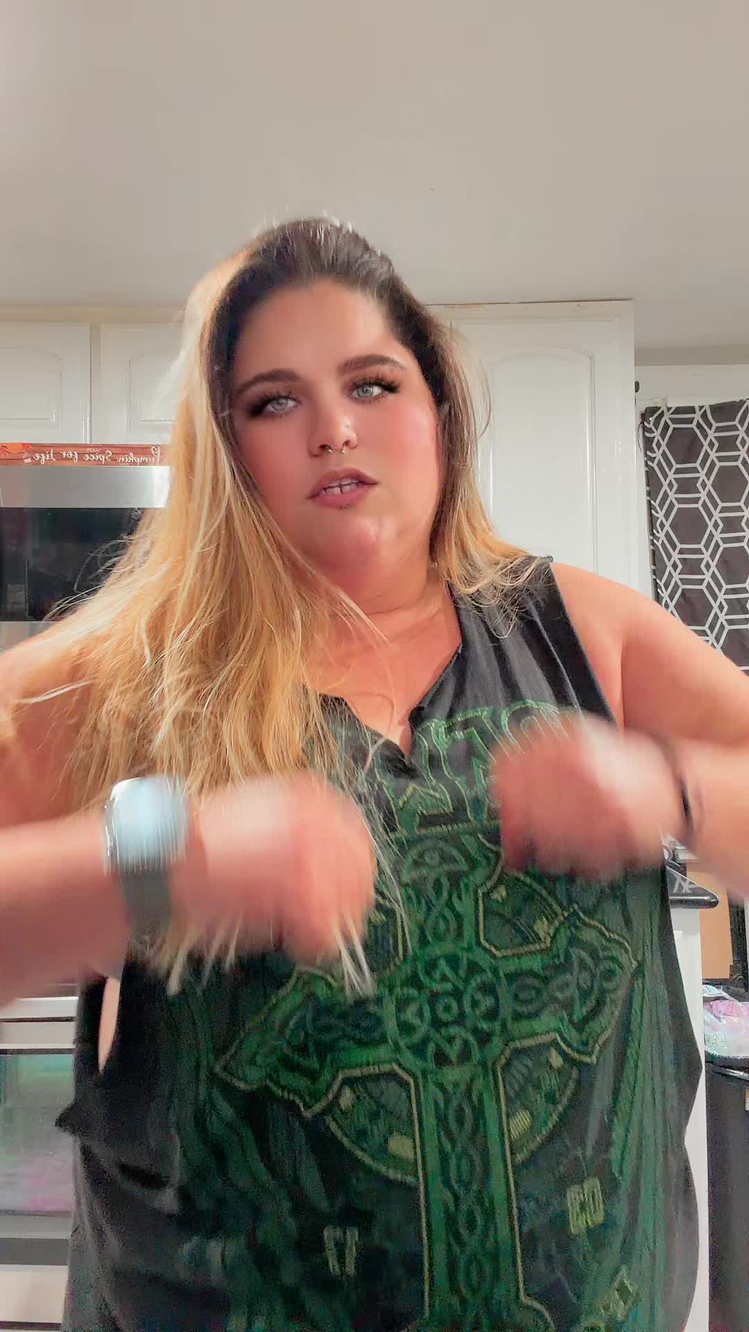 @Devil_angel_08