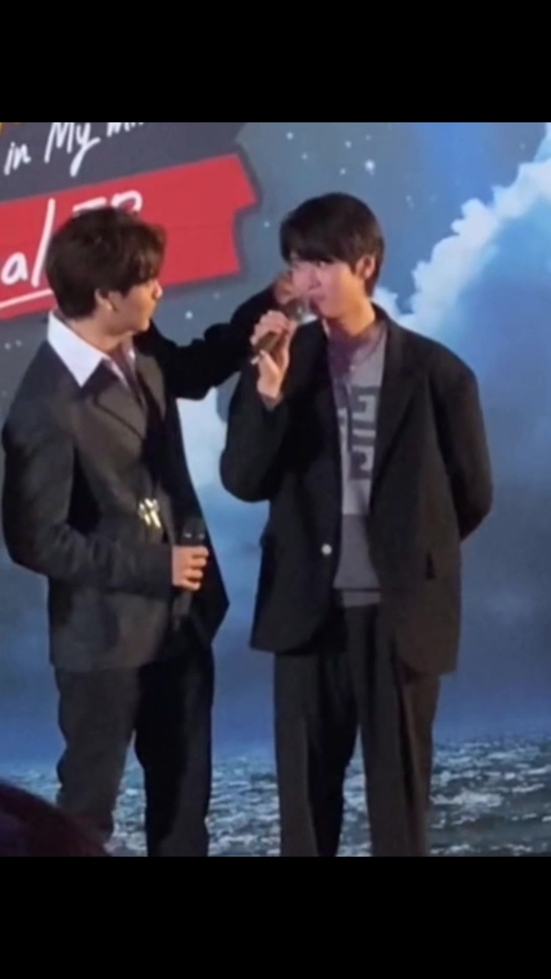 @D- จุงดัง