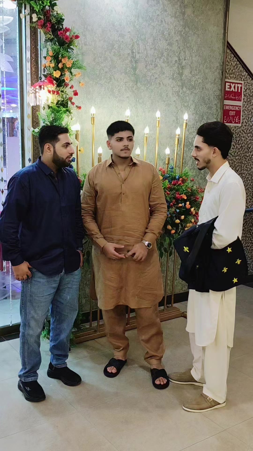 @Aziz Supari Live 😎