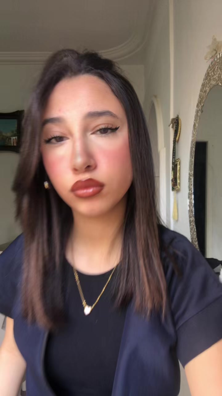 @M.
