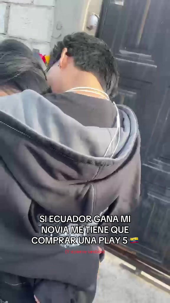 @AlexFiell