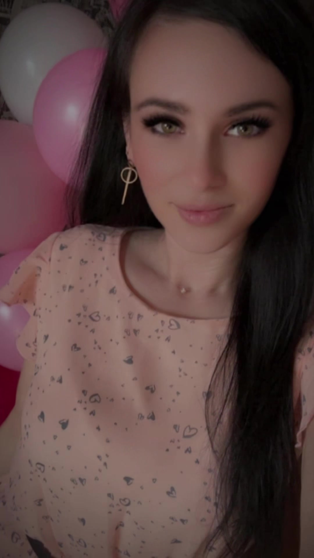 @Valintina