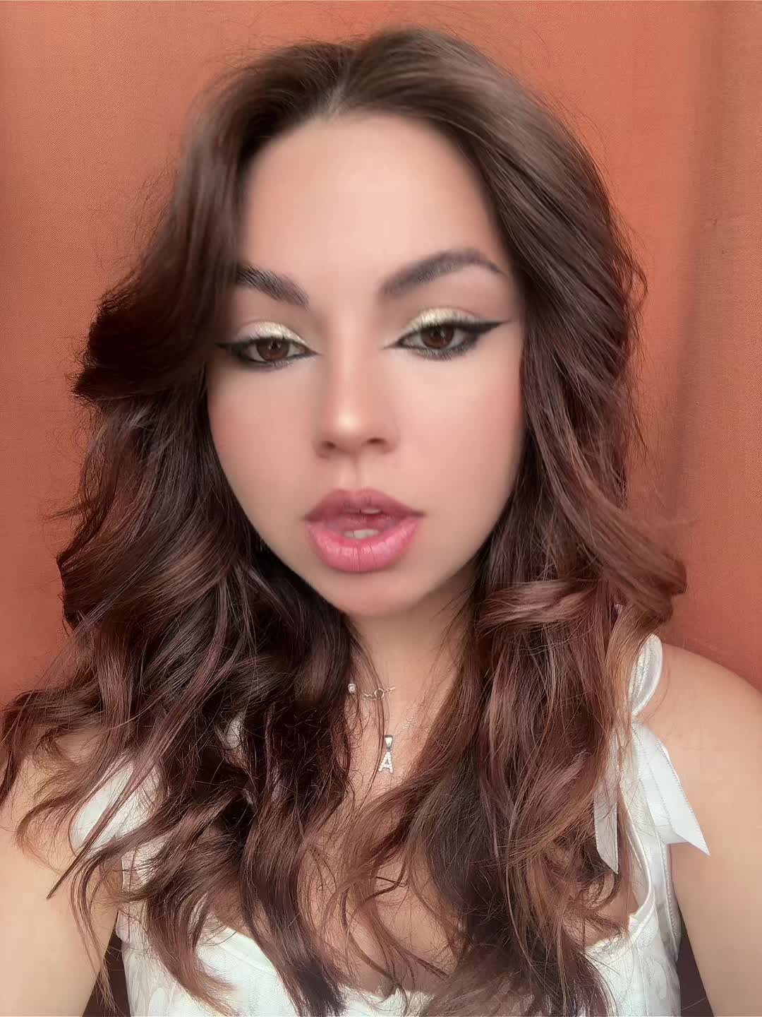 @Анастасия 💔