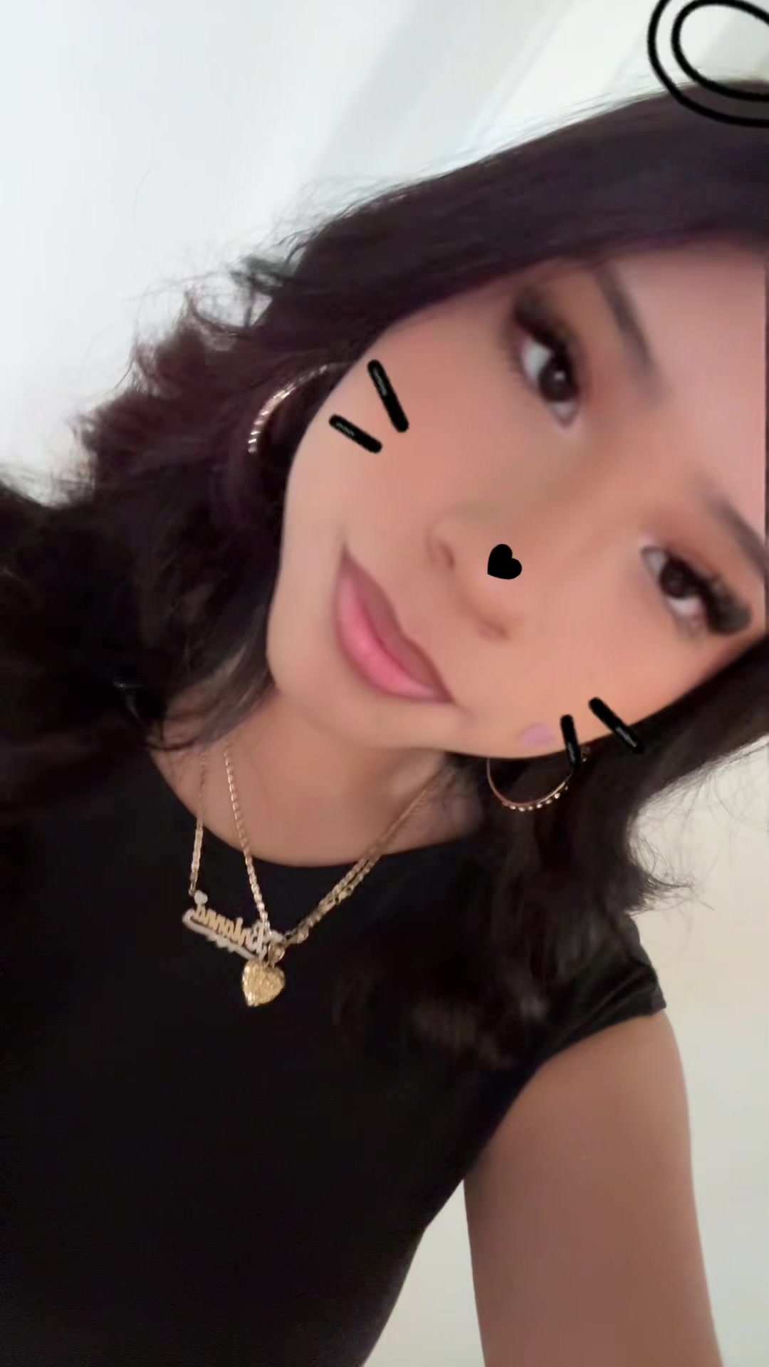 @⃟