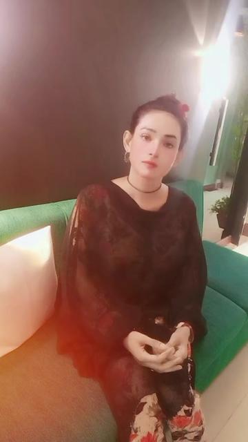 @cute Aliza 😘😘😘✨✨