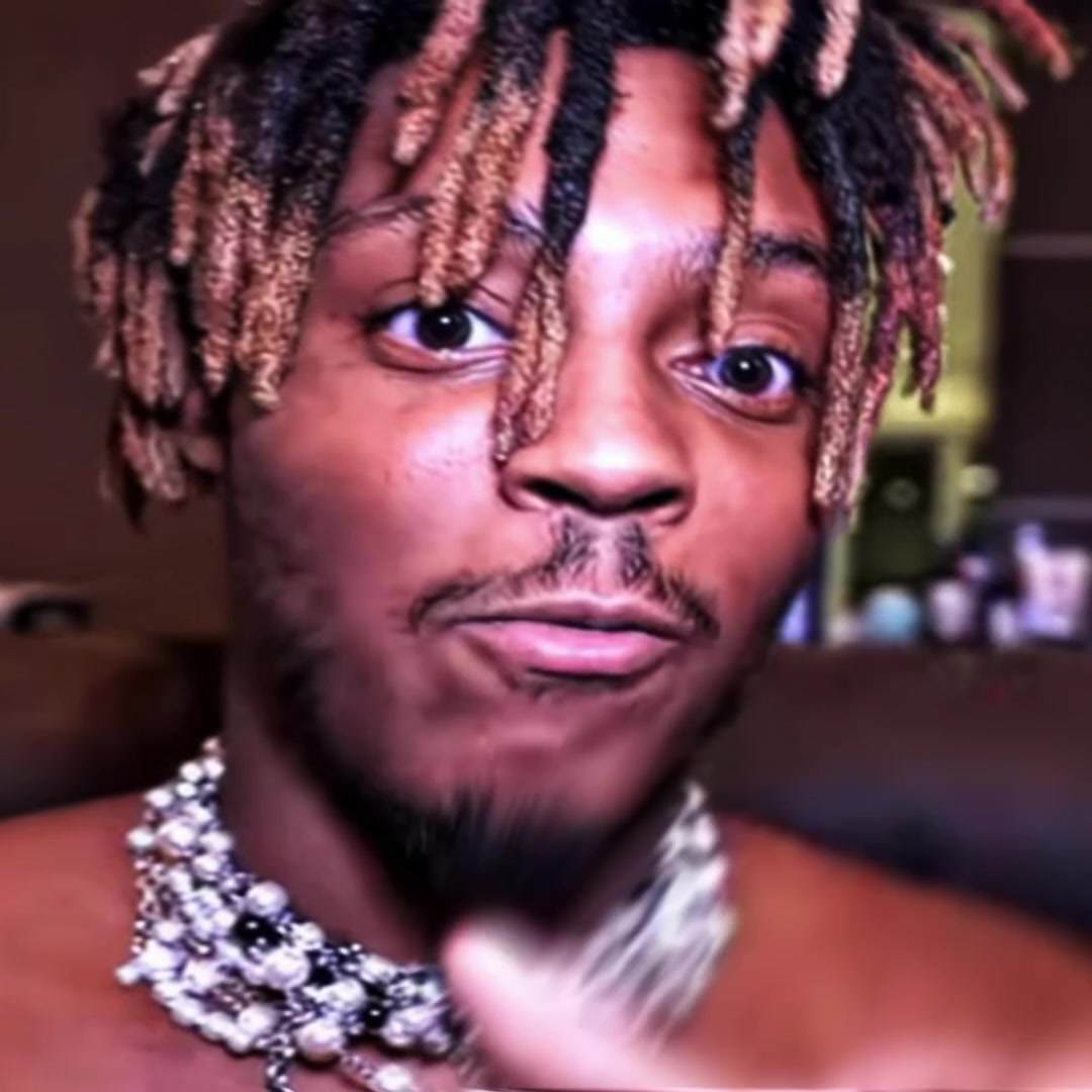 @𝓣𝔀𝓲𝔃𝔃𝔂𝓡𝓪𝔂
