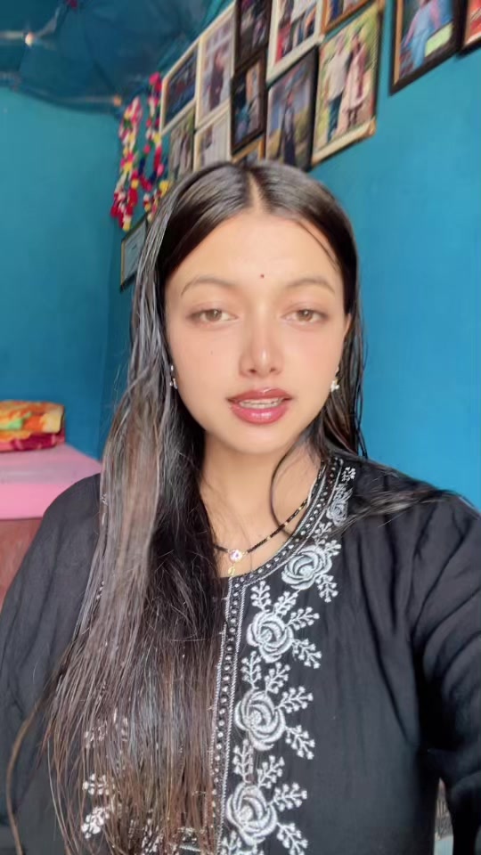 @PRIYA (🫶)
