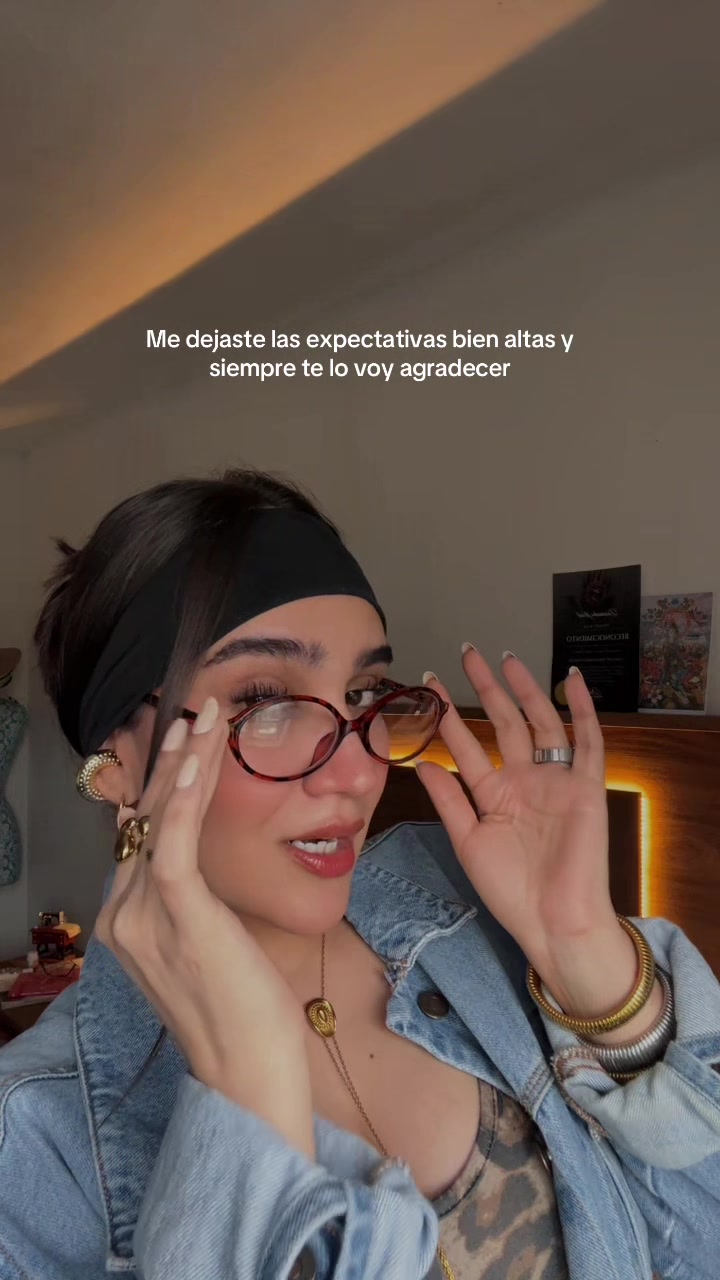 @Victoria Arbab.