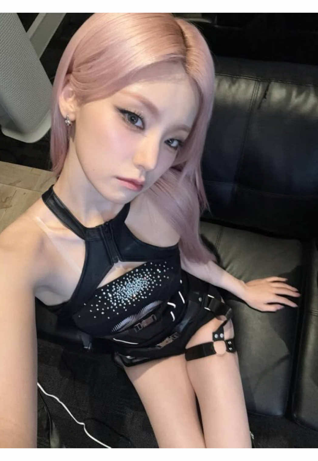 @yejiwifey_uwu