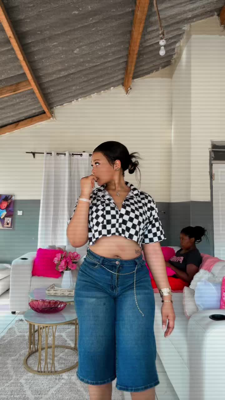 @Ta-🖤niqua