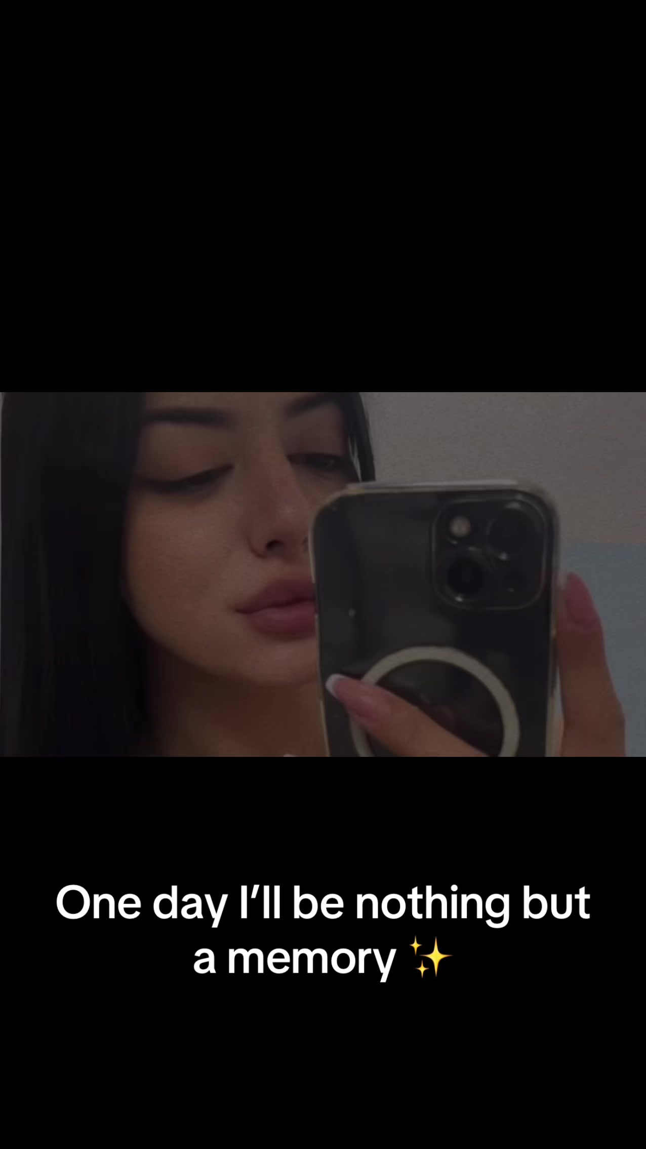 @Ana 🪽