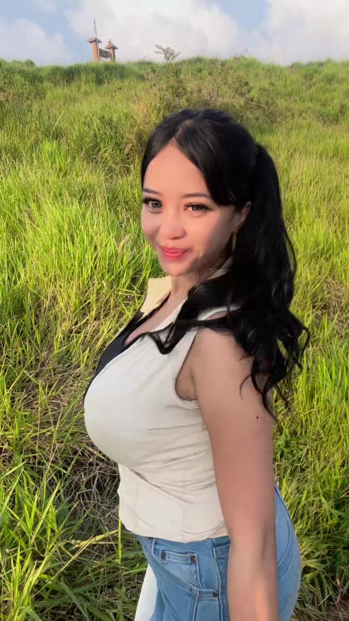 @dianakyora