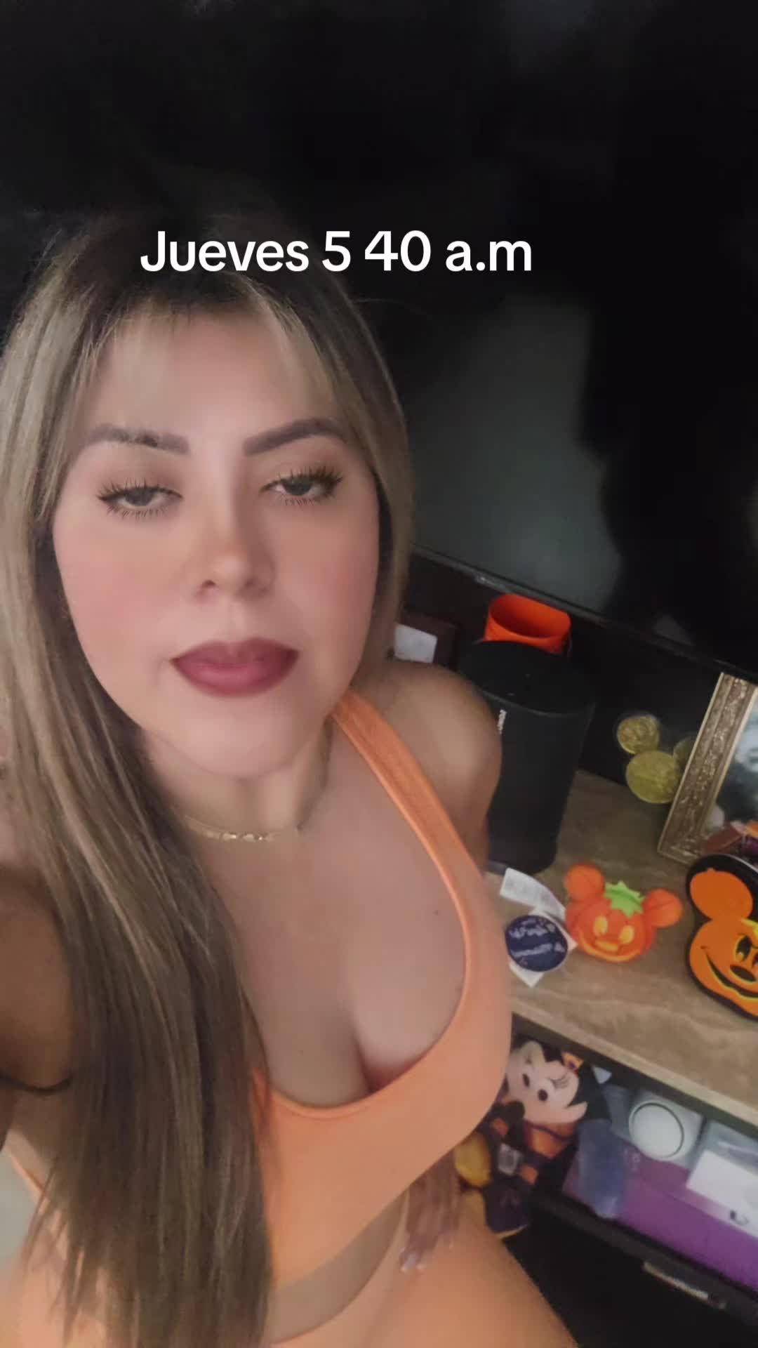 @vero villanueva