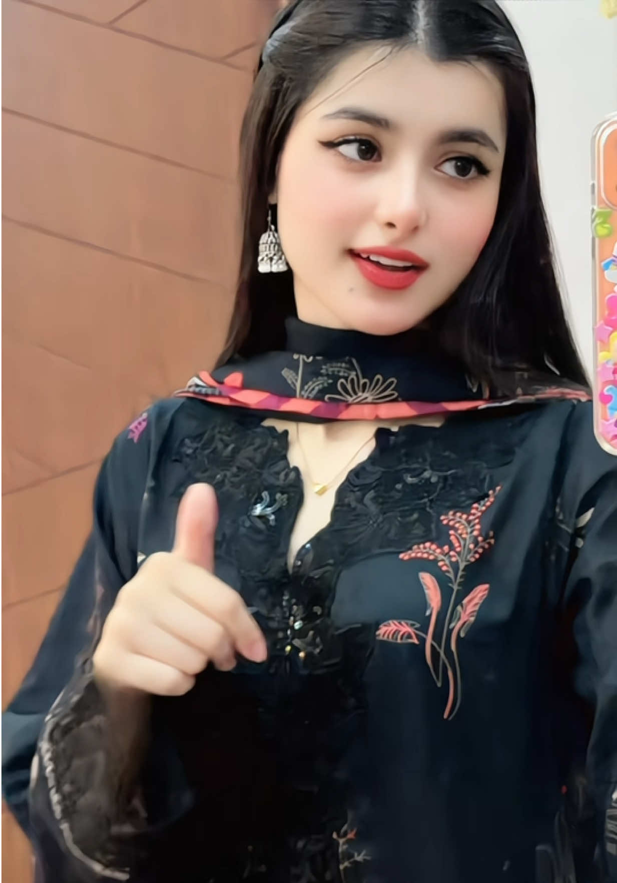 @Sanam munir ๐ท๐ซง