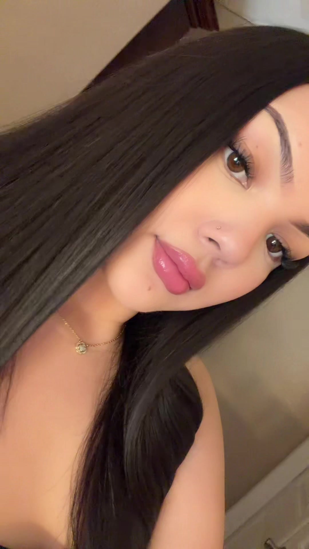 @roxi
