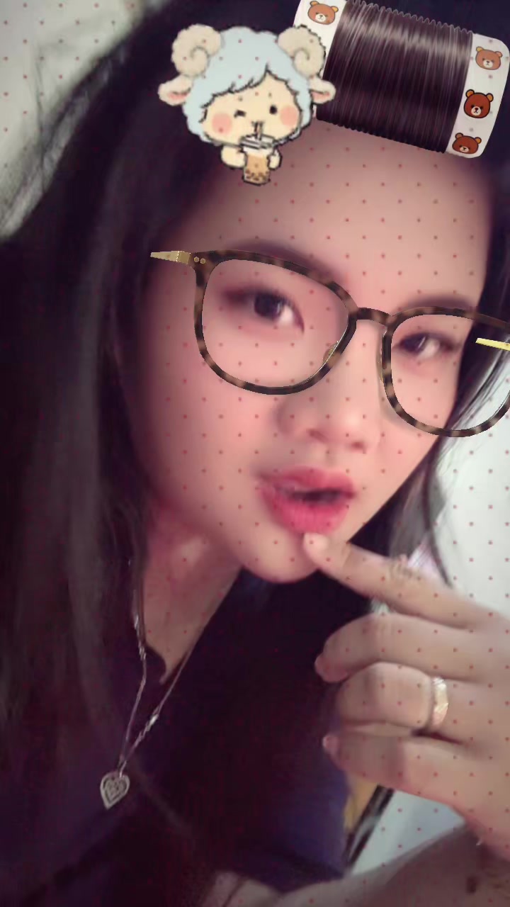 @Deviana4745