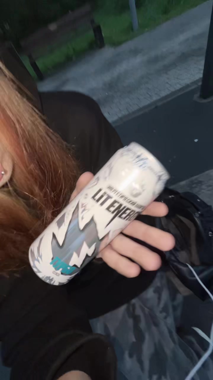 @лизочкч