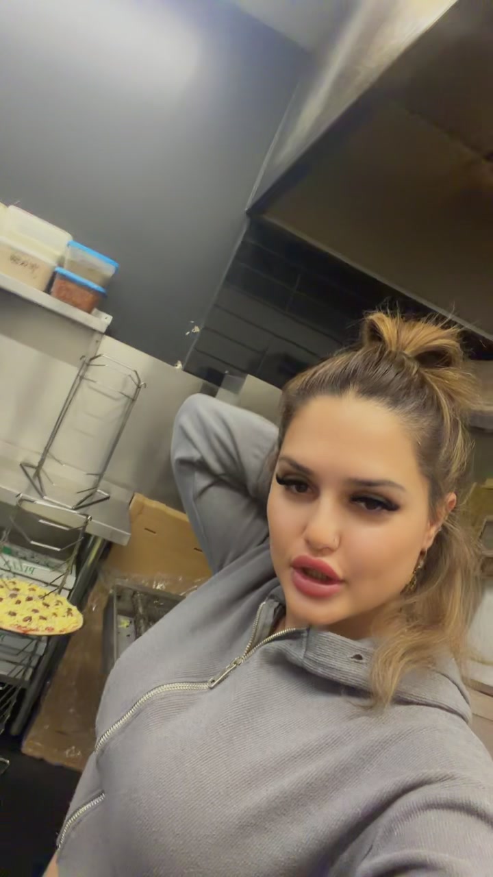 @Queenoftiktok👸🧿