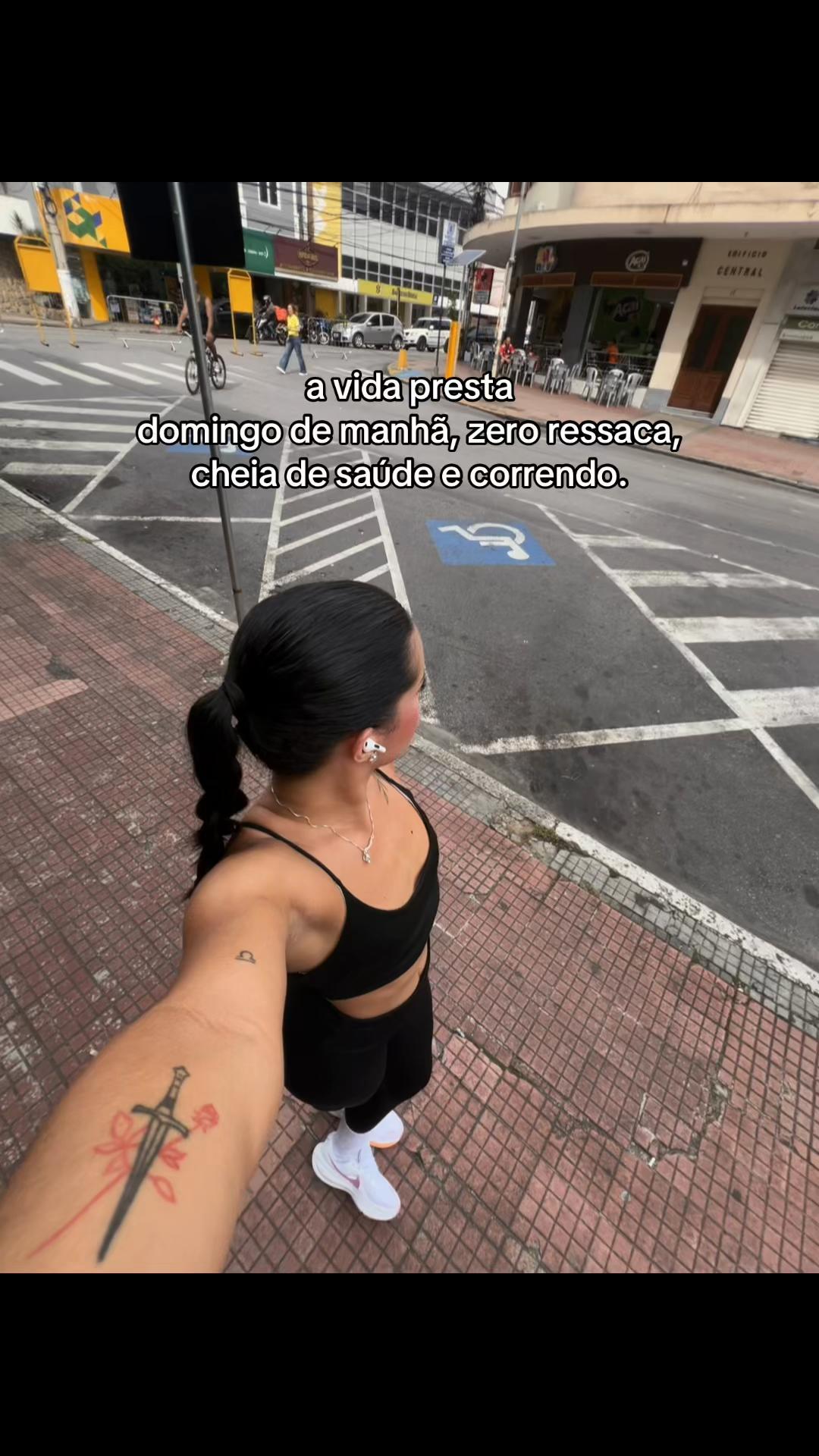 @becca