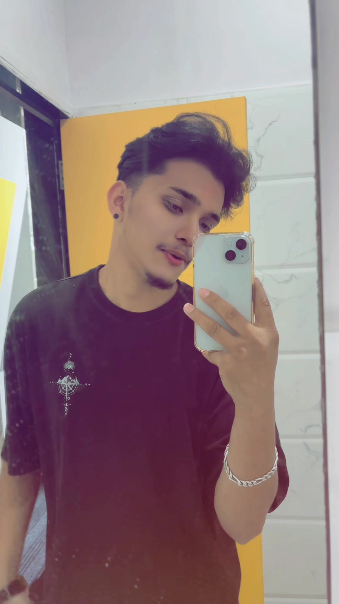@&Ntilde;ikesh